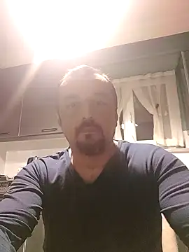 serkan201852 online show from December 7, 2024, 10:45 pm