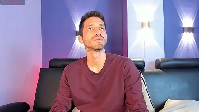 Snapshot of sam_bisex chatting on April 16, 2026, 3:07 am sam bisex online show from April 16, 2026, 3:07 am