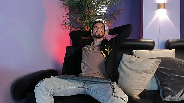 Snapshot of sam_bisex chatting on April 9, 2026, 3:08 am sam bisex online show from April 9, 2026, 3:08 am