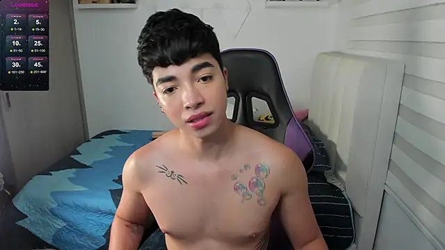 Snapshot of santy7v7 chatting on September 10, 2025, 1:10 pm santy7v7 online show from September 10, 2025, 1:10 pm