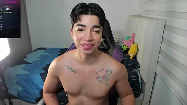 Snapshot of santy7v7 chatting on October 4, 2025, 12:17 pm santy7v7 online show from October 4, 2025, 12:17 pm
