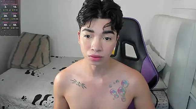 Snapshot of santy7v7 chatting on February 2, 2025, 1:30 pm santy7v7 online show from February 2, 2025, 1:30 pm