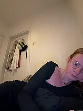 Snapshot of jannis1992 chatting on July 26, 2026, 6:26 pm jannis1992 online show from July 26, 2026, 6:26 pm