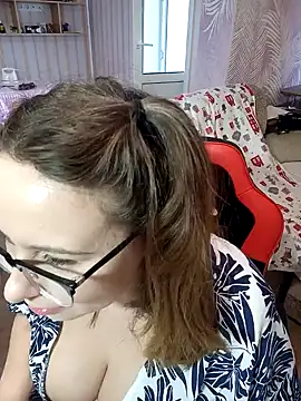 Snapshot of DienkaGreen chatting on December 25, 2024, 8:07 am DienkaGreen online show from December 25, 2024, 8:07 am