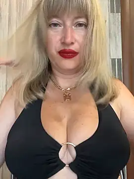 Kittenforyou online show from July 22, 2026, 9:11 am