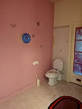 Snapshot of Moxxxie chatting on February 13, 2026, 10:37 am Moxxxie online show from February 13, 2026, 10:37 am