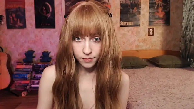 Friendly Ellie online show from October 6, 2025, 1:12 pm