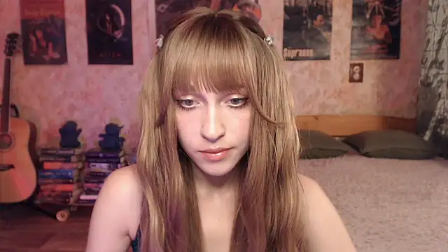 Friendly Ellie online show from June 30, 2026, 12:21 am