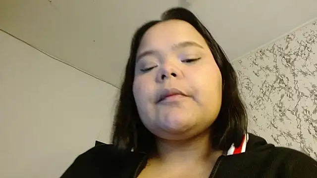 sexychubby    online show from October 31, 2025, 2:52 am