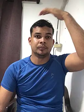 ElsecretodeBruno online show from September 13, 2025, 1:27 am