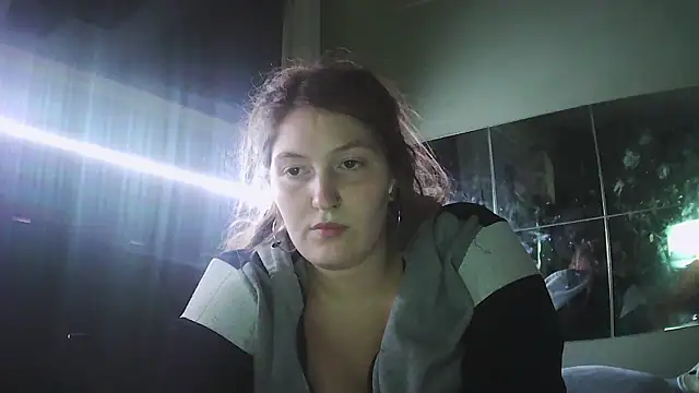 Angelk43 online show from May 12, 2026, 5:26 am