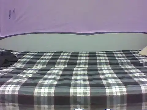 Snapshot of aroj95 chatting on December 23, 2025, 12:33 am aroj95 online show from December 23, 2025, 12:33 am