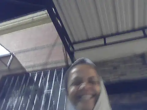 Snapshot of BayleyBanks chatting on September 16, 2025, 3:29 am BayleyBanks online show from September 16, 2025, 3:29 am