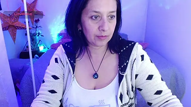 Snapshot of camilalatti chatting on January 16, 2026, 12:03 am camilalatti online show from January 16, 2026, 12:03 am