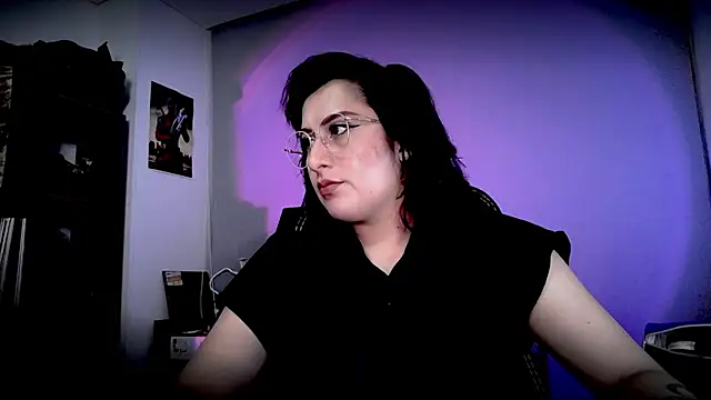 Snapshot of Scarlett_Sen chatting on March 21, 2026, 2:43 pm Scarlett Sen online show from March 21, 2026, 2:43 pm