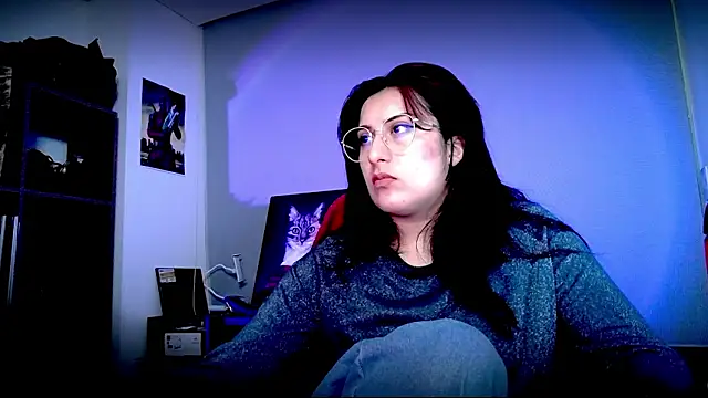 Snapshot of Scarlett_Sen chatting on March 17, 2026, 2:53 pm Scarlett Sen online show from March 17, 2026, 2:53 pm