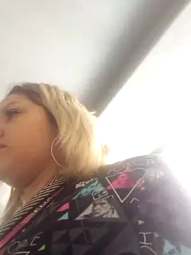 Snapshot of shaynarg chatting on September 30, 2025, 1:17 pm shaynarg online show from September 30, 2025, 1:17 pm