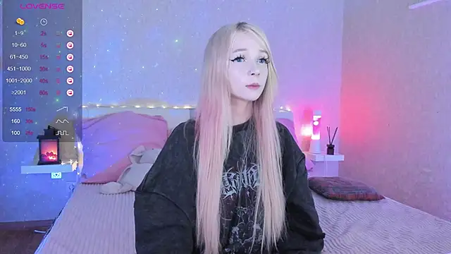 Misty Shadow online show from February 28, 2025, 7:03 pm