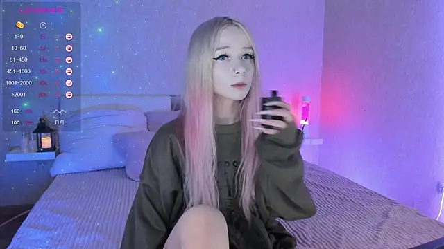 Misty Shadow online show from December 14, 2024, 9:13 pm