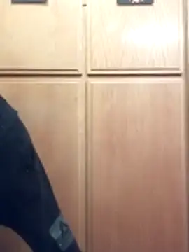 dro6969 online show from December 2, 2025, 5:09 am