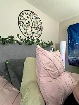 Snapshot of Kaitlyn_Winters chatting on January 14, 2026, 12:25 am Kaitlyn Winters online show from January 14, 2026, 12:25 am