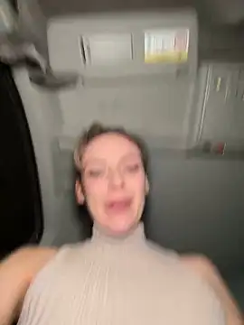 Snapshot of HopeHeaven chatting on January 12, 2025, 10:12 pm HopeHeaven online show from January 12, 2025, 10:12 pm