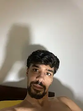 Hermanooooooo online show from March 1, 2026, 4:01 am