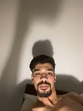 Snapshot of Hermanooooooo chatting on January 14, 2025, 2:08 am Hermanooooooo online show from January 14, 2025, 2:08 am