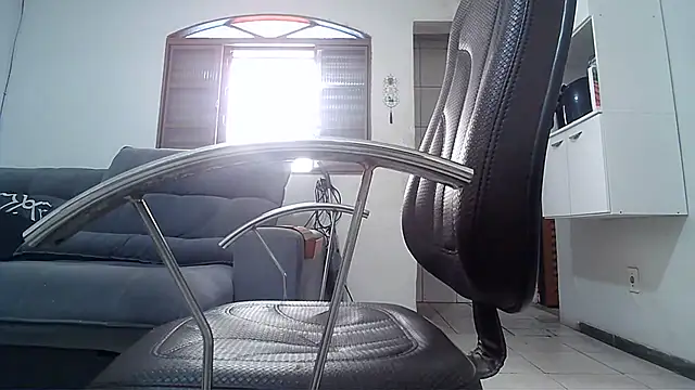 CherrylBee2022 online show from September 26, 2025, 1:40 pm