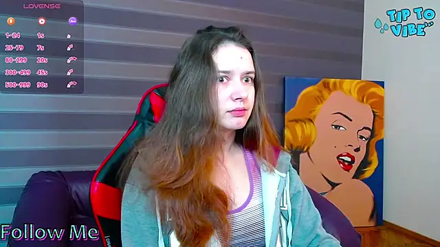 iris nikhols online show from October 21, 2025, 1:16 am