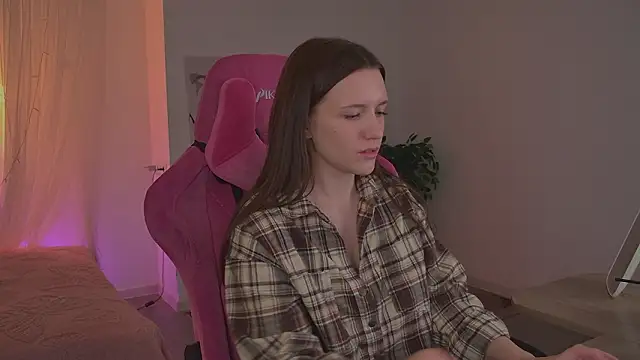 JennyDens online show from March 13, 2026, 5:40 pm