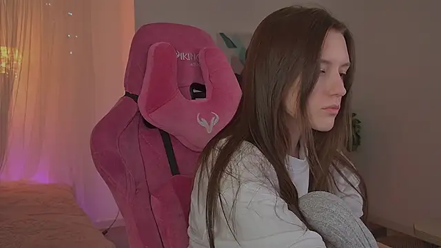 JennyDens online show from March 11, 2026, 3:06 pm