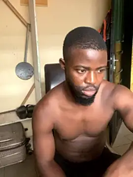 Snapshot of vannycov chatting on February 8, 2026, 10:35 am vannycov online show from February 8, 2026, 10:35 am