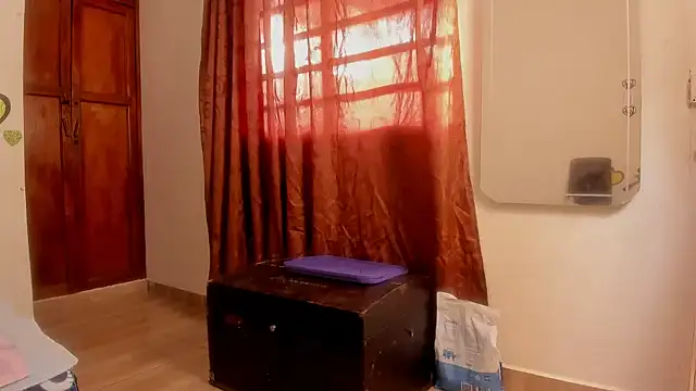 BarbaraFight online show from March 27, 2026, 10:00 pm