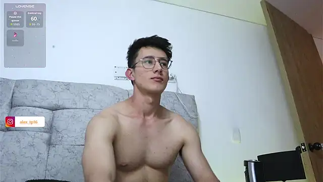  Alexxx online show from October 1, 2025, 10:57 pm