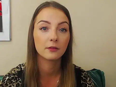 Snapshot of NatalieSexy chatting on October 23, 2025, 6:12 am NatalieSexy online show from October 23, 2025, 6:12 am