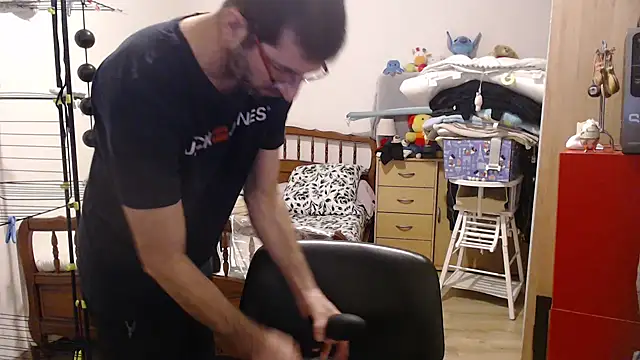 Snapshot of steph19x5 chatting on January 8, 2026, 10:32 am steph19x5 online show from January 8, 2026, 10:32 am