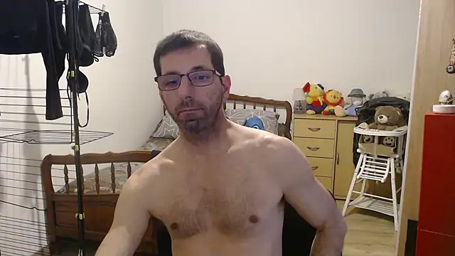 Snapshot of steph19x5 chatting on February 5, 2026, 5:09 pm steph19x5 online show from February 5, 2026, 5:09 pm