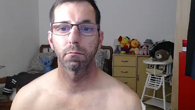 Snapshot of steph19x5 chatting on March 16, 2026, 6:32 pm steph19x5 online show from March 16, 2026, 6:32 pm