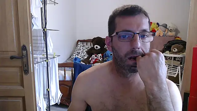 steph19x5 online show from April 29, 2026, 4:11 pm