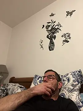 Snapshot of steph19x5 chatting on March 7, 2026, 8:47 pm steph19x5 online show from March 7, 2026, 8:47 pm