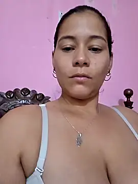 Bebitasexy2022 online show from April 22, 2026, 4:19 am