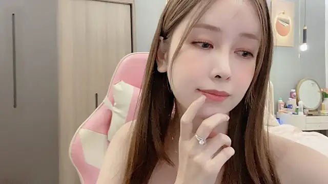 ANNA102 online show from January 9, 2025, 4:49 pm