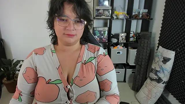 Snapshot of aika-dreams chatting on March 1, 2025, 3:16 pm aika-dreams online show from March 1, 2025, 3:16 pm