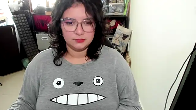 aika-dreams online show from October 16, 2025, 12:57 pm