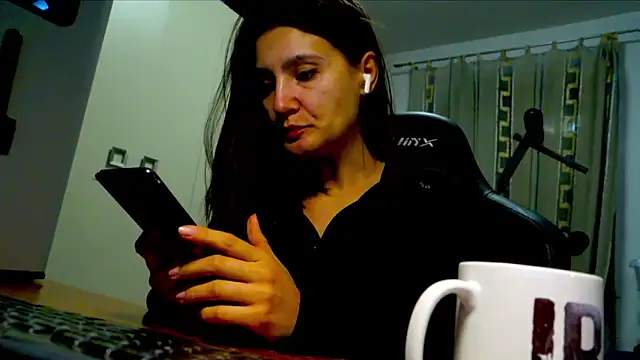 GodlyTheia online show from November 14, 2025, 5:49 pm