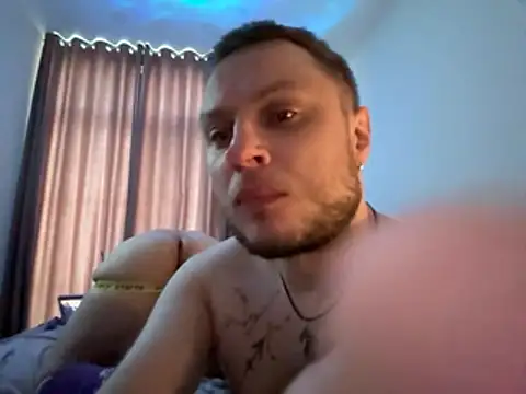 Snapshot of _Slava_Alex_ chatting on February 24, 2026, 12:17 pm Slava Alex online show from February 24, 2026, 12:17 pm