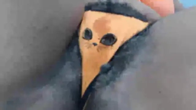 SashaMacgregor online show from December 23, 2025, 6:12 am