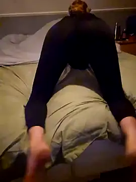 Snapshot of Sim_june chatting on December 29, 2024, 3:00 am Sim june online show from December 29, 2024, 3:00 am