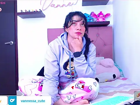 Snapshot of Vannessa__Shy chatting on October 23, 2025, 1:26 am Vannessa Shy online show from October 23, 2025, 1:26 am